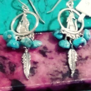 NWT- KINGMAN TURQUOISE, WOLF AND FEATHER, STERLING, HYPOALLERGENIC, EARRINGS.